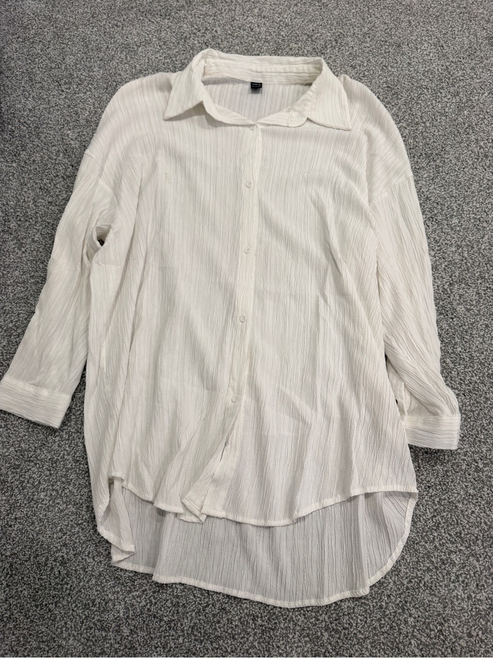 Women’s Cream Button-Front Lightweight Collared Top